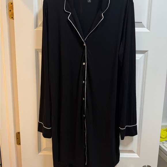 GAP Softest Modal PJ Pajama Shirtdress in Black - Picture 2 of 5